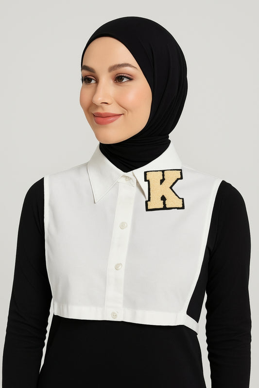 K Harf Detaylı Gömlek Yakası - Beyaz