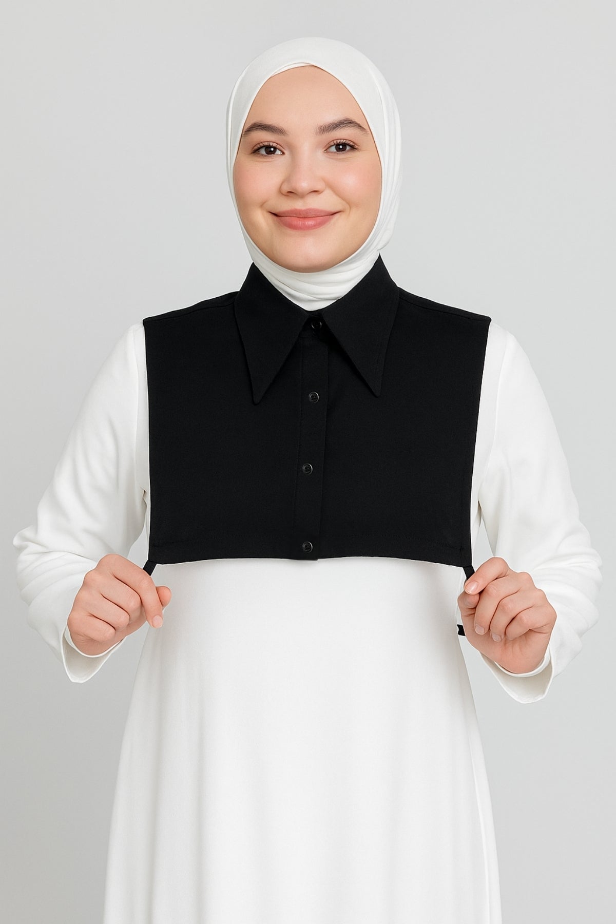 Sivri Yakalı Gömlek Yakası - Siyah