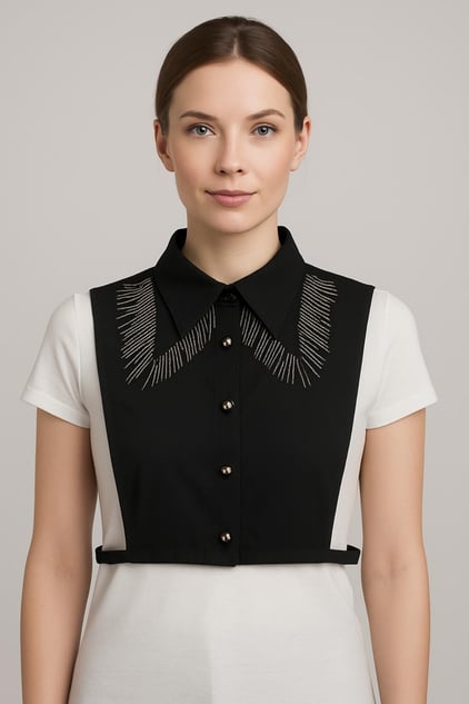 طوق قميص بظل مضيء - أسود