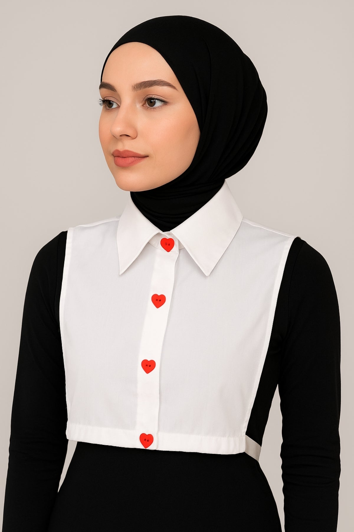 طوق القميص - أبيض