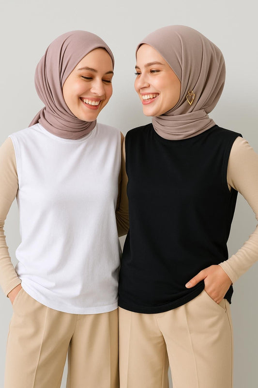 2'li Paket Bisiklet Yaka Kolsuz Bluz Seti - Siyah ve Beyaz