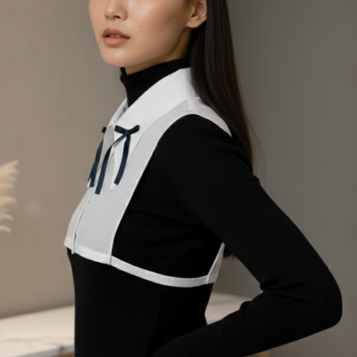 Kadınlar için kazak içine gömlek yakası ve yarım gömlek yakası şıklığı