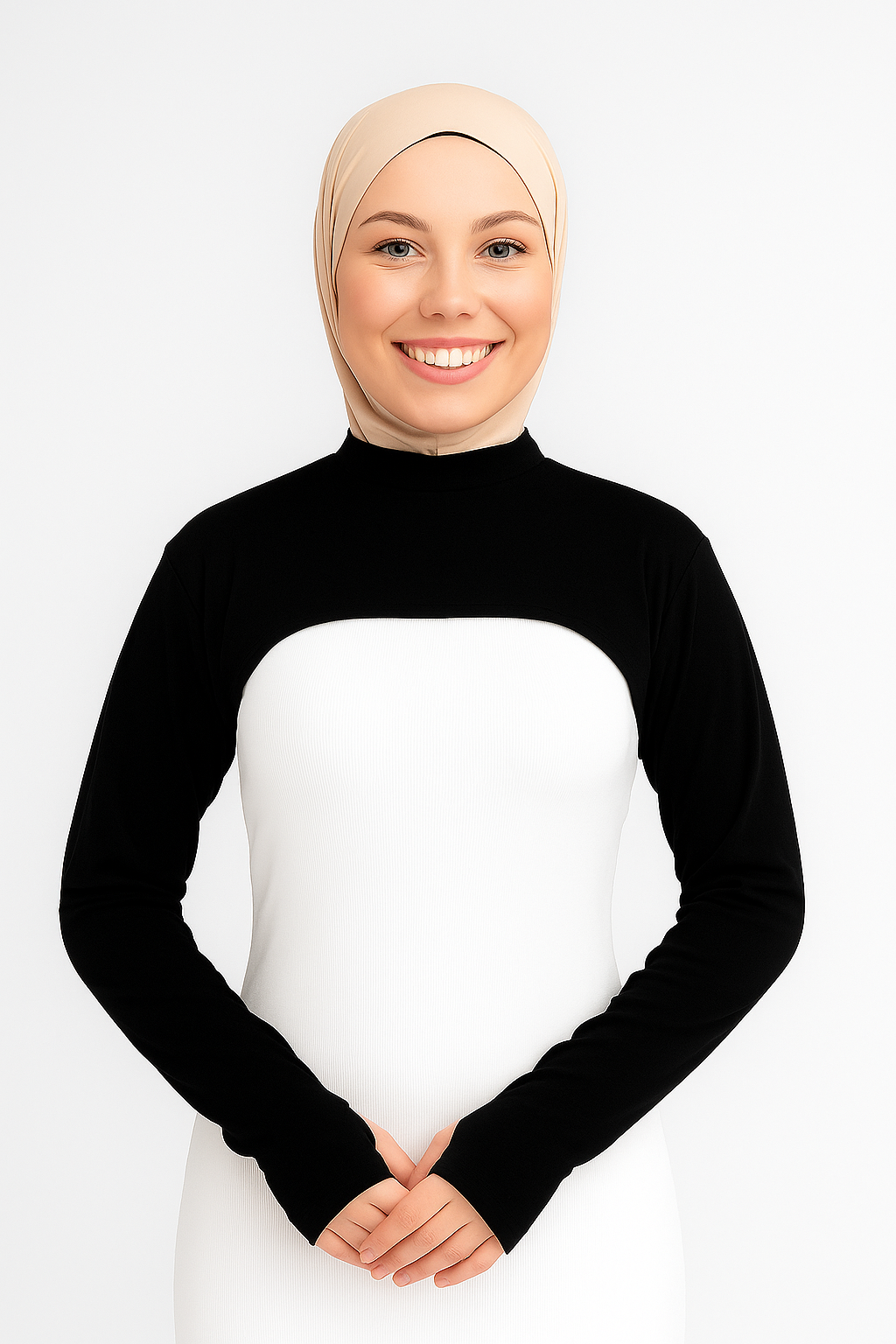 سوار ذراع بدون ياقة للرقبة - أسود