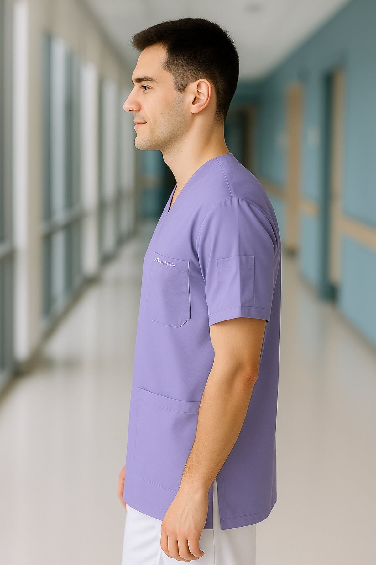 Kişiye Özel İsimli Erkek Tek Üst 4 Cepli Scrubs Forma - Lila