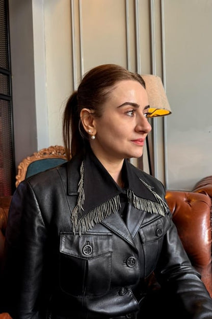 Işıtılı Gölge Gömlek Yakası - Siyah