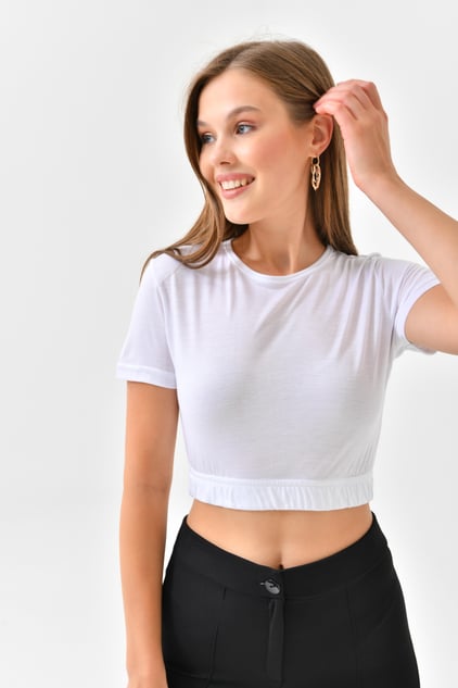 Kısa Kollu Lastik Detaylı Crop - Beyaz
