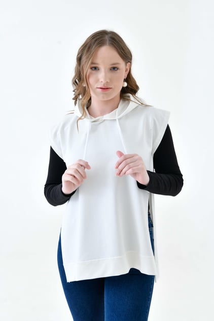 MIRACH Curve Büyük Beden Yanları Düğmeli Süveter Sweat - Ekru