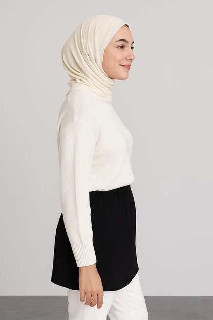 Yırtmaçlı İçlik Etek - Siyah