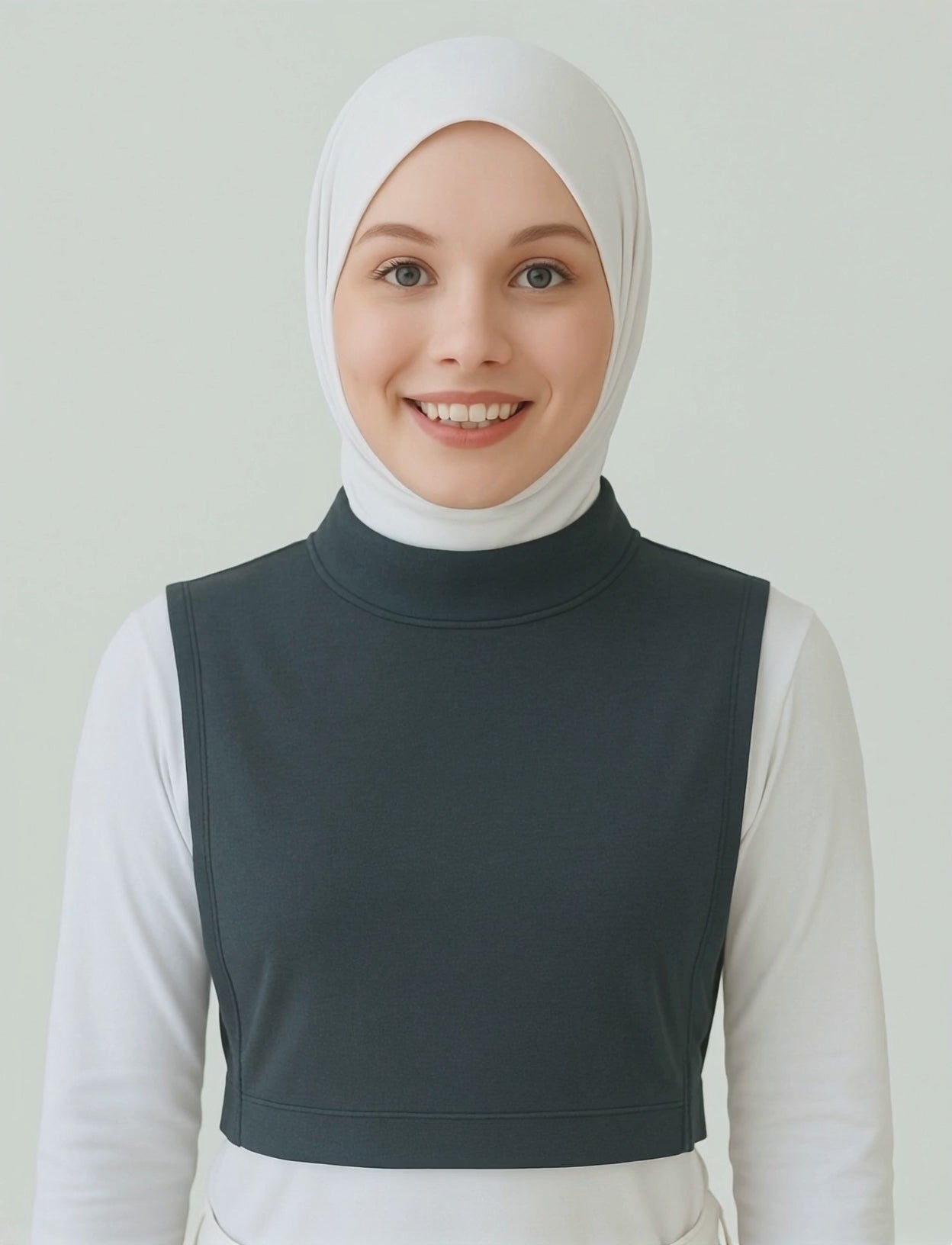 Tesettür boyunluk kolluk seti ile sade ve şık günlük kombin