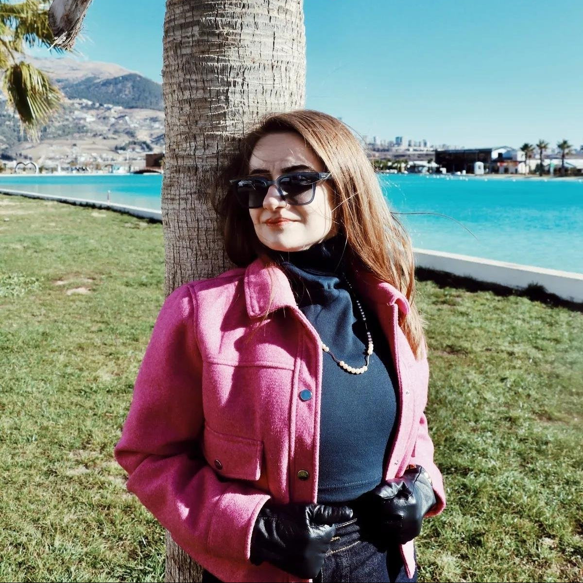 Tesettür boyunluk kolluk seti ile günlük kombinlere zarif dokunuş